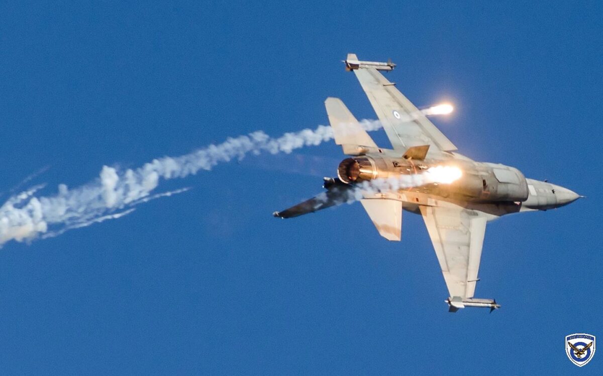 F-16