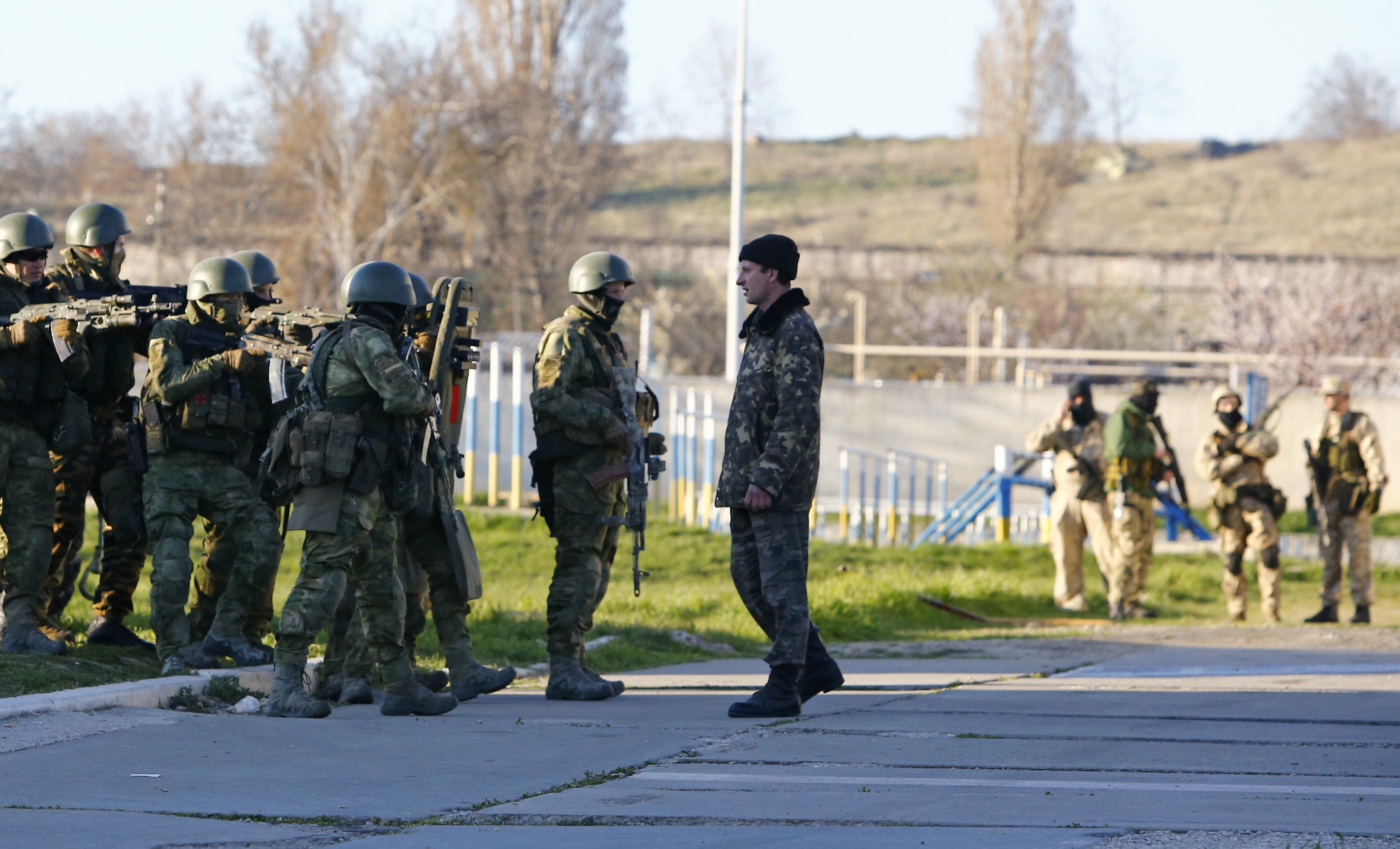 Войска захватили. Штурм Бельбека 2014. Крым 2014 военные Бельбек. Штурм Бельбек ССО. Захват Бельбека 2014.